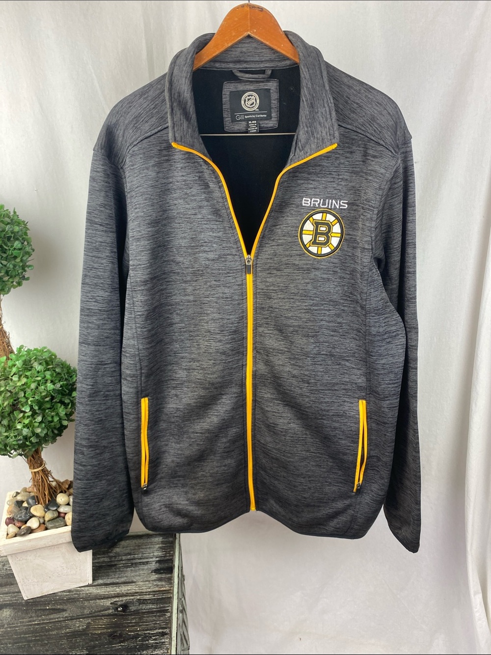 NHL Hockey Boston Bruins Gray Long Sleeve Zip Up Jacket XL